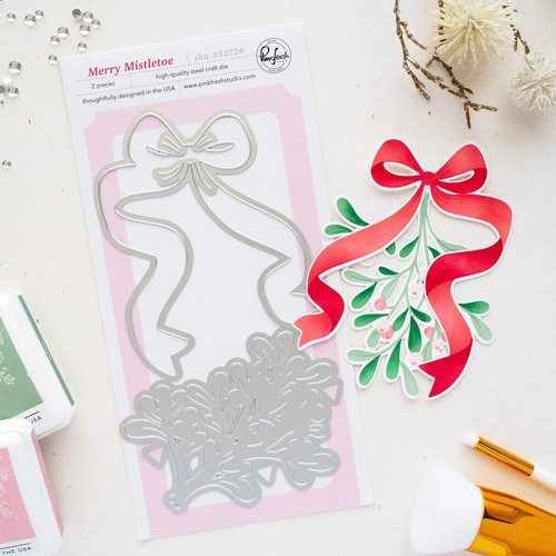 PinkFresh Studio Merry Mistletoe Die