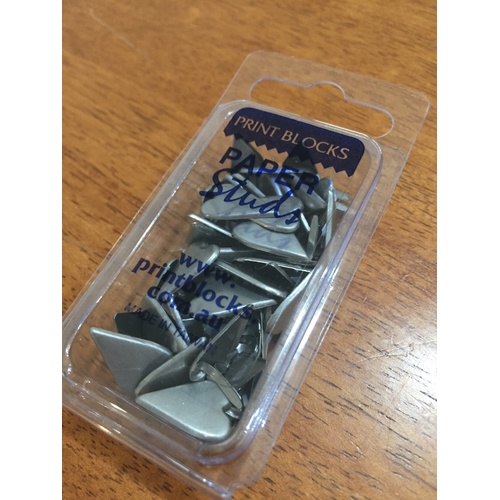 Print Blocks Brads Long Heart Pewter 50pc