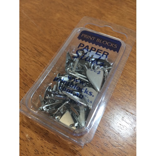 Print Blocks Brads Long Heart Silver 50pc